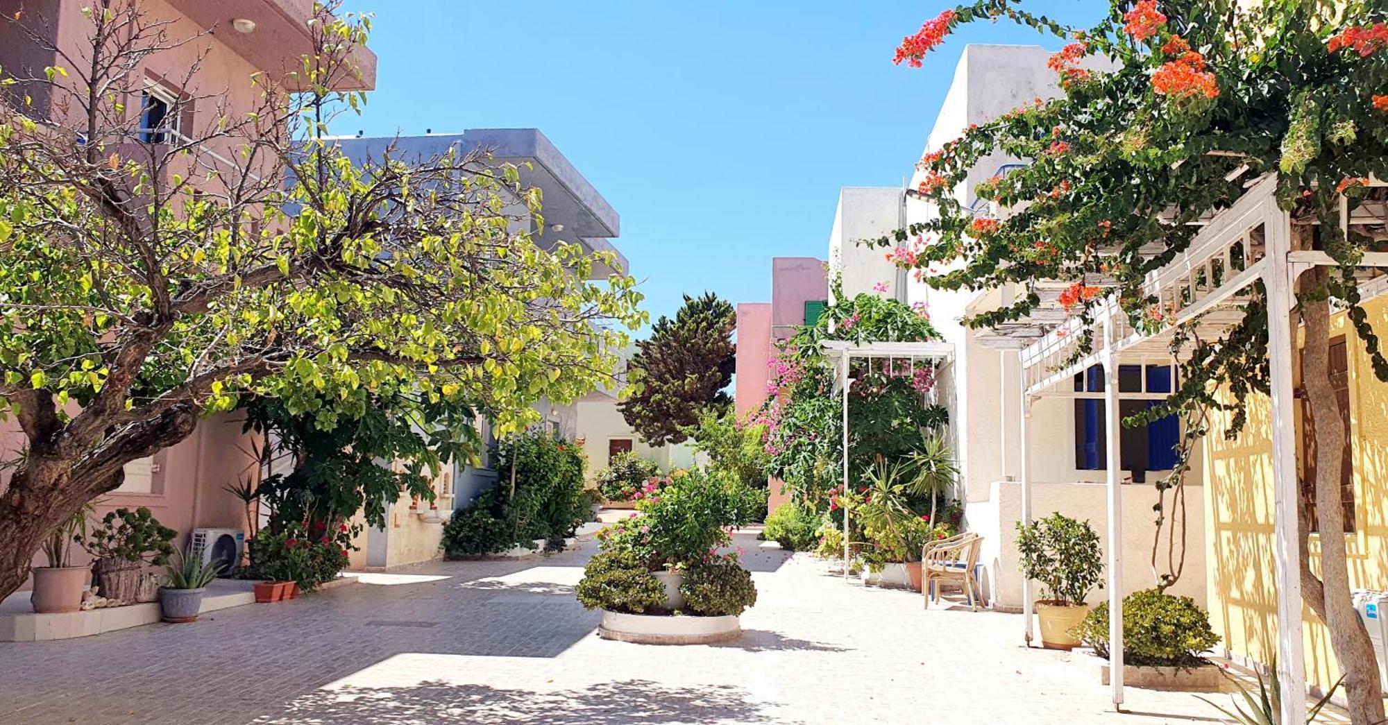 Evina Rooms & Suites Kokkini Hani Eksteriør bilde